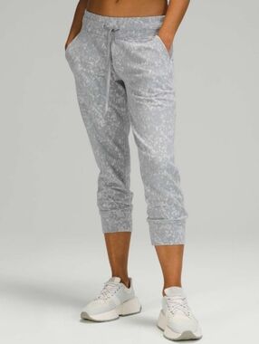 Lululemon Ready to Rulu Jogger Crop Sz 2 Gray Speckle Print Drawstring